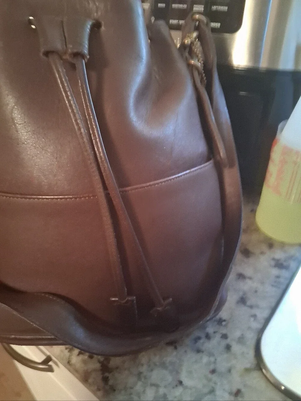 Women's Vintage Med Coach Bucket Bag